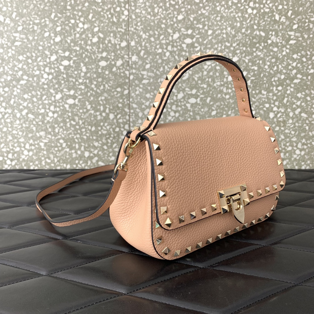 Valentino Garavani Rockstud Handbag Shoulder Bag in Nude Pink Grainy Calfskin